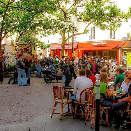 Isaure - Stylish Sorbonne District